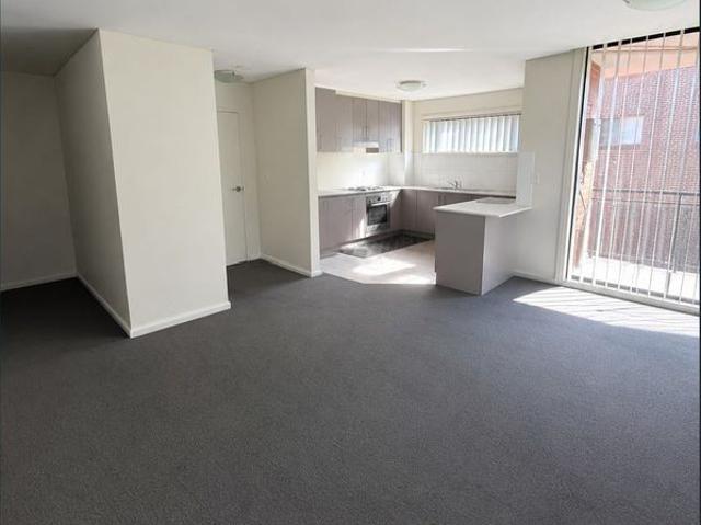 Spacious & Modern Apartment in a Convenient Location