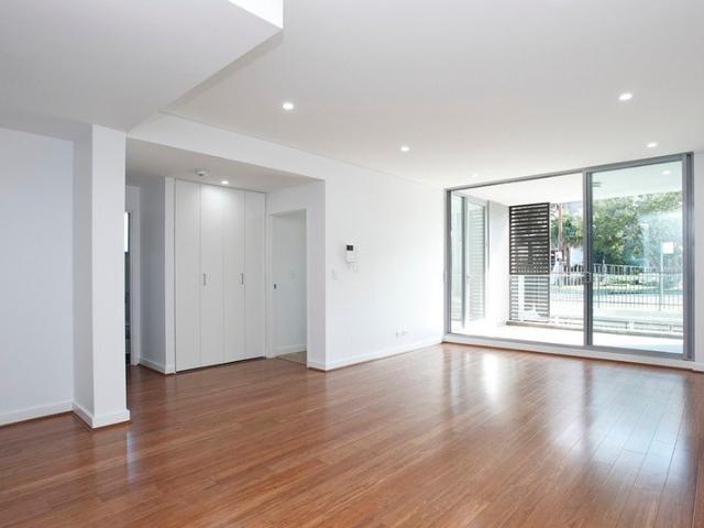 Spacious Modern Apartment in a Prime Location