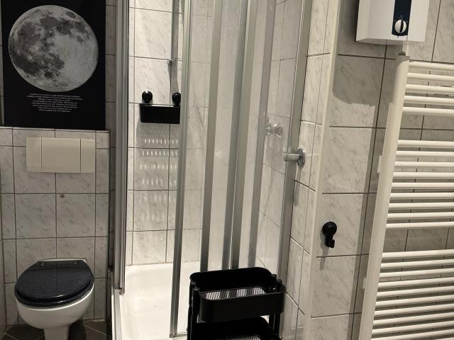 Spacious, modern Appartment great connection to main station & city, Dusseldorf Amsterdam Apartments for Rent