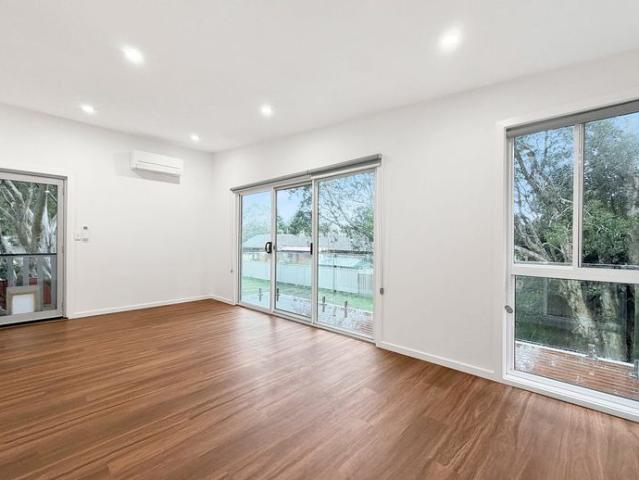 Spacious & Modern Granny Flat