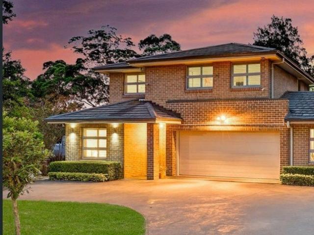 Spacious & Modern Family Home in a Convenient West Pennant Hills Location !