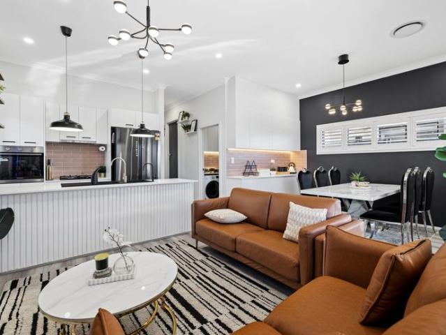 Spacious & Modern Family Home with Fantastic Outdoor Living