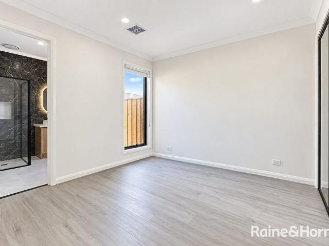 Spacious & Modern Family Living in Woodstock
