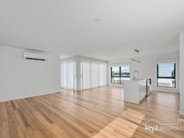 Spacious & Modern Home