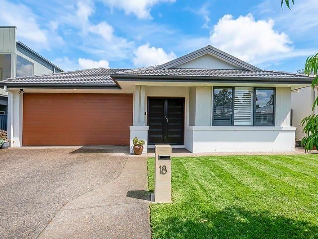 SPACIOUS MODERN HOME WALK TO SCHOOL, CHILDCARE, PUBLIC TRANSPORT