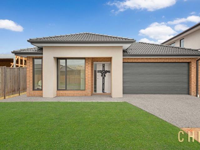 Spacious Modern Home with Comfort, Convenience & Style