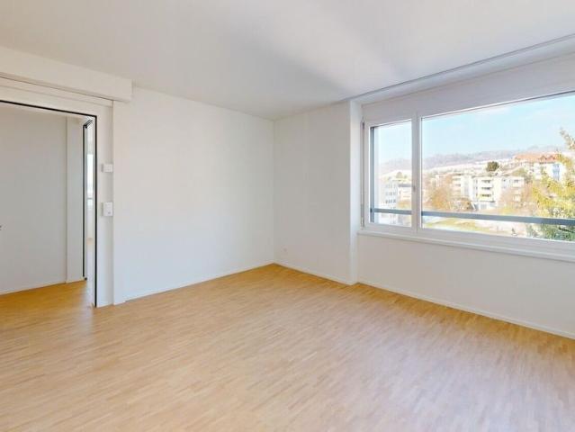 Spacious, modern, homey – 4.5 room apartment for a comfortable stay