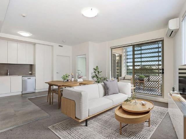 Spacious & modern one bedroom apartment