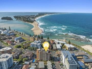 SPACIOUS, MODERN, OCEAN VIEWS AND CENTRAL
