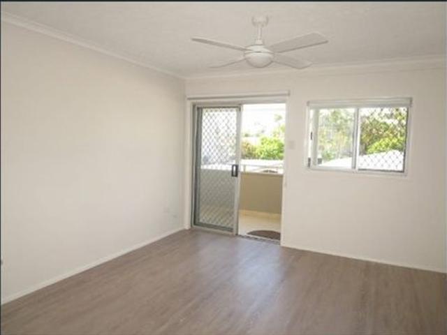 Spacious, Modern Living in an Unbeatable Location
