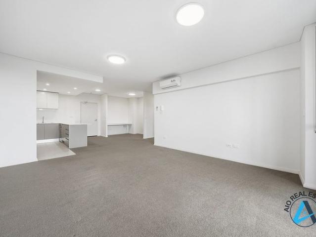SPACIOUS MODERN LIVING IN THE HEART OF NORTH KELLYVILLE
