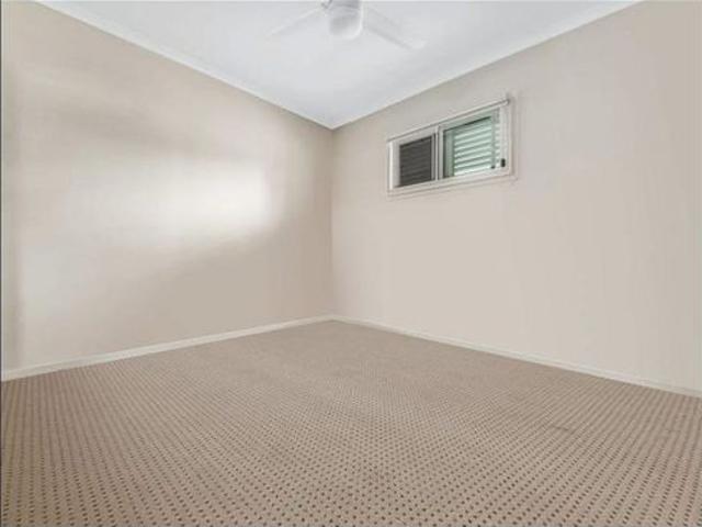 Spacious & Modern studio t in Prime Kin Kora Location
