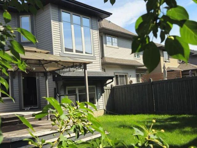 Spacious modern style house in Beautiful Windermere! — 3 Bedrooms House