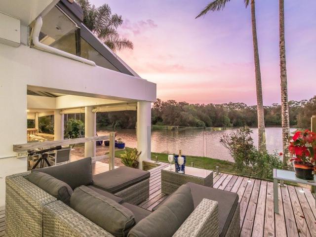 Spacious Modernised North Facing Waterfront in Exclusive Rhode Island Stage 1