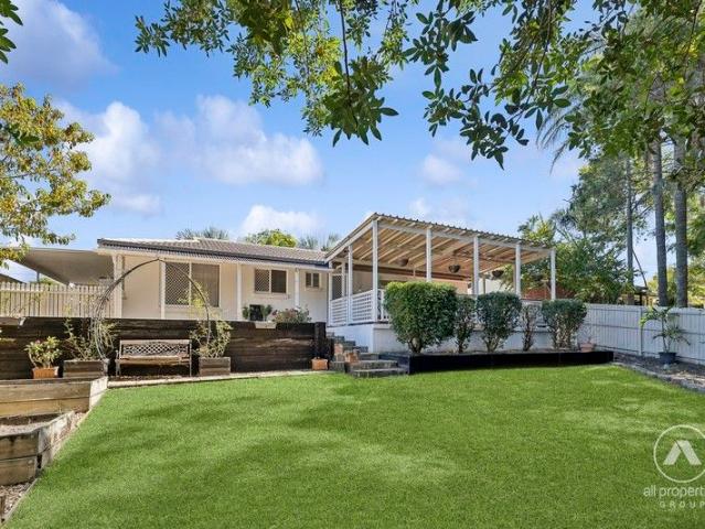 Spacious Move In Ready Home On A Generous 646m2 Block In A Quiet Hillcrest Location