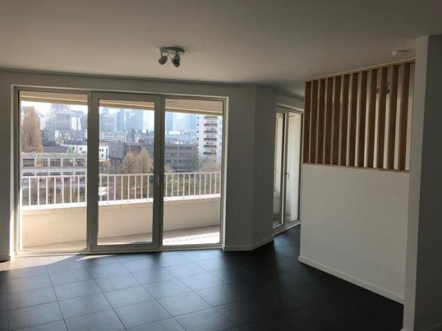 Spacious move‑in‑ready studio 57 m² with large terrace
