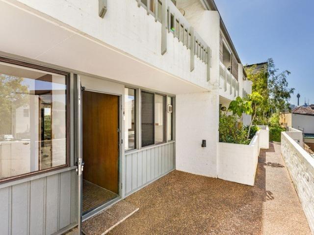 Spacious multi level living with city views
