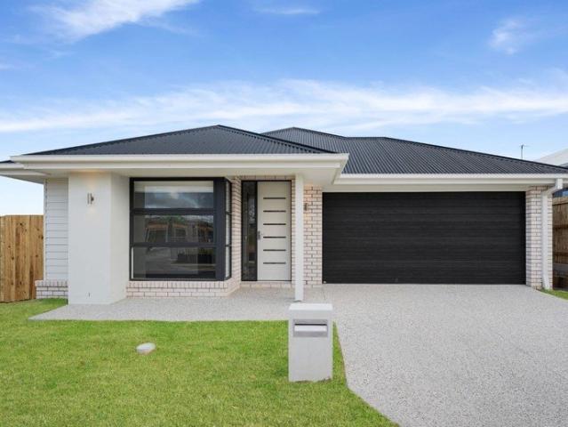Spacious Near New Family Home with Room for Everyone!