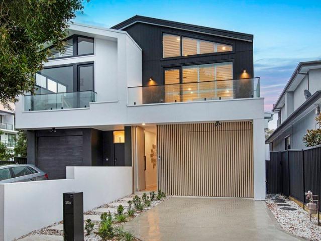 Spacious New Torrens Title Duplex in Sought After Parkside Cul De Sac
