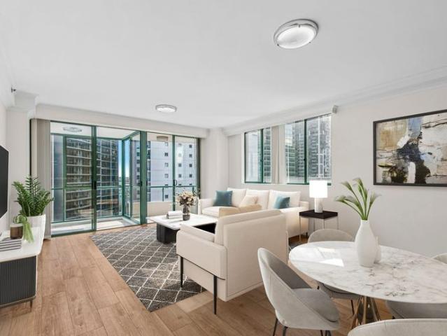 Spacious Newly Renovated City Apartment