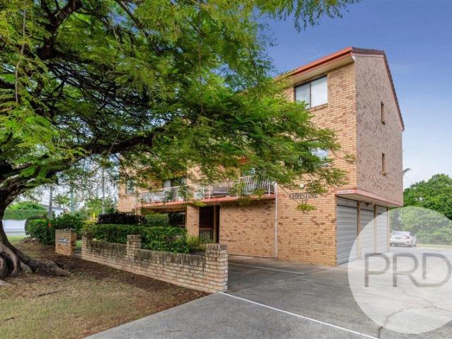 Spacious North Facing Apartment in the Heart of Nundah, 2 Bed, 2 Bath, Super Sized Garage