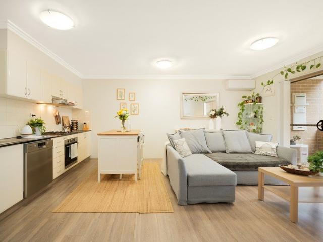 Spacious, north facing apartment w/ dual entertaining balconies | Double brick & low strata $827/qtr