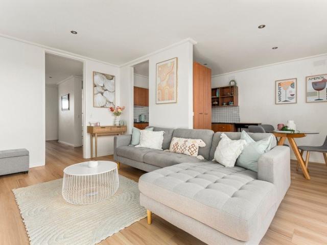 Spacious North Facing Apartment with City Views
