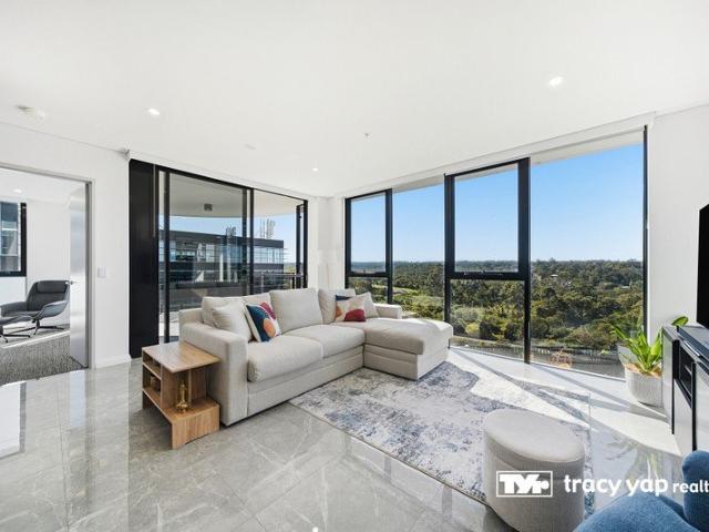 SPACIOUS NORTH FACING APARTMENT WITH BEAUTIFUL GREEN VIEWS
