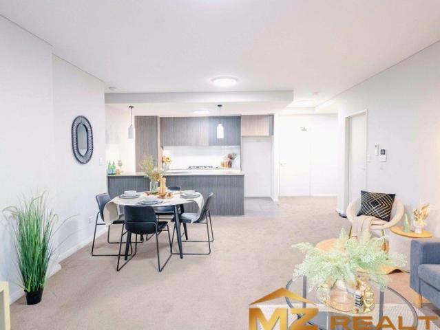Spacious North Facing Garden Apartment with Exceptional Privacy