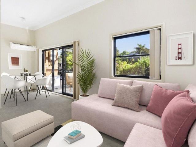 Spacious North Facing Living