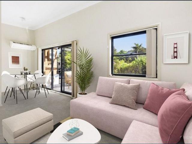 Spacious North Facing Living