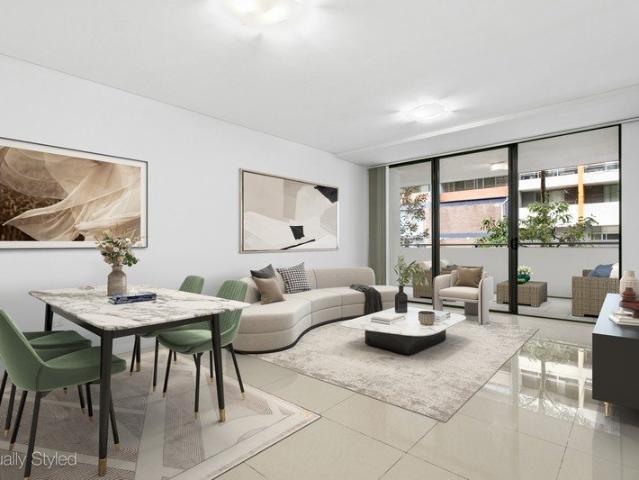 Spacious North Facing Retreat in the Heart of Mascot