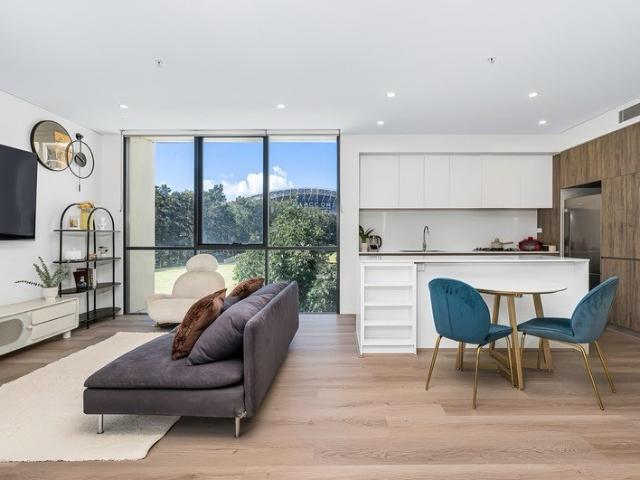 Spacious North South Facing Apartment with Leafy Garden Outlook