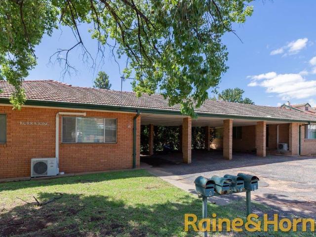 Spacious one bedroom unit offering