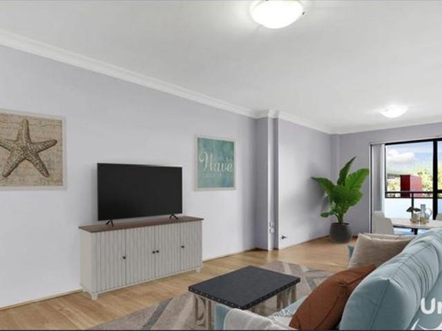 Spacious One Bedroom Unit