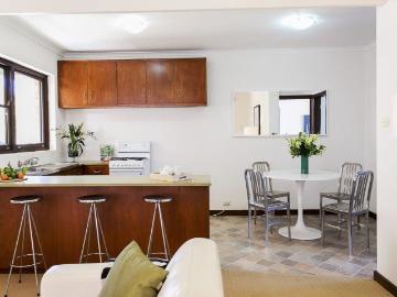 Spacious one bedroom unit