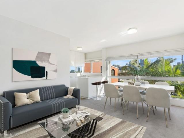 Spacious one bedroom with city views