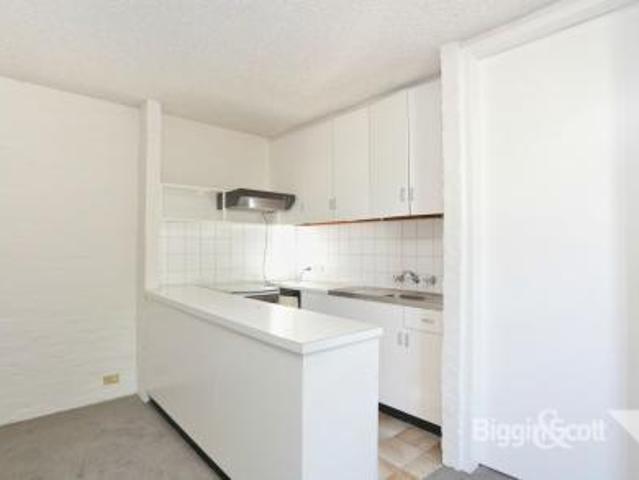 Spacious One Bedroom Apartment