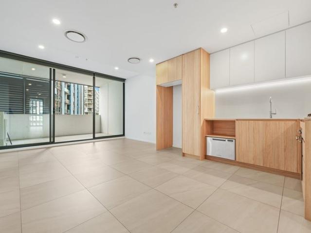 Spacious One Bedroom Apartment for Rent – Prime Wolli Creek Location
