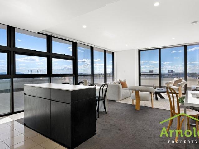 Spacious one bedroom apartment in Heart of Charlestown