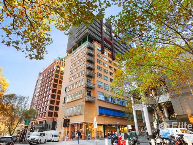 Spacious one bedroom apartment in Melbourne
