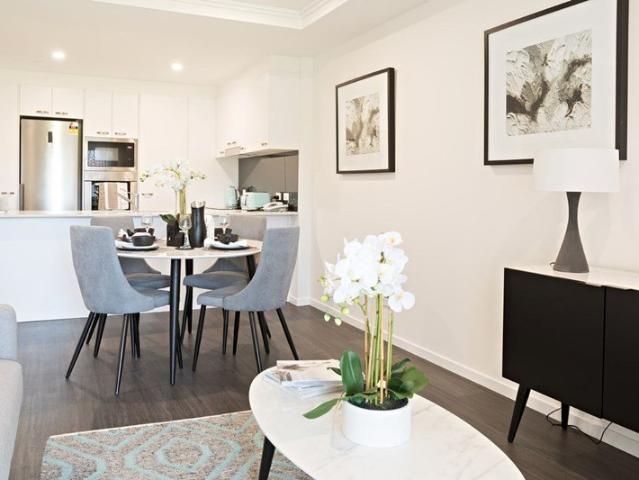 Spacious one bedroom apartment in resort style surrounds
