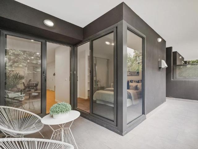 Spacious One Bedroom Apartment Moments from Monash University