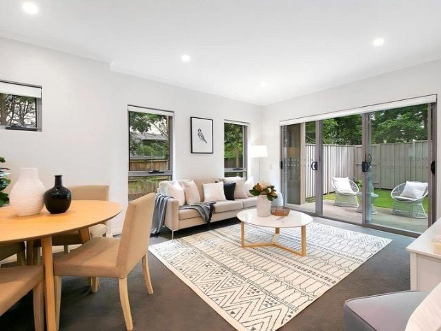 Spacious One Bedroom Apartment with Secure Parking in the Heart of Gordon