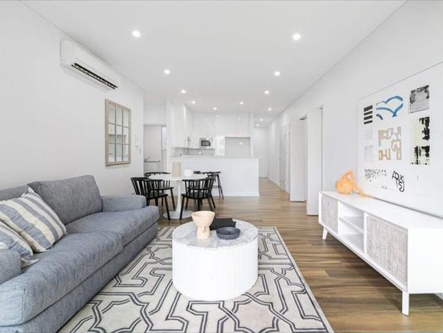 Spacious One Bedroom Apartment with Study, Parking & Storage in Acacia Gardens