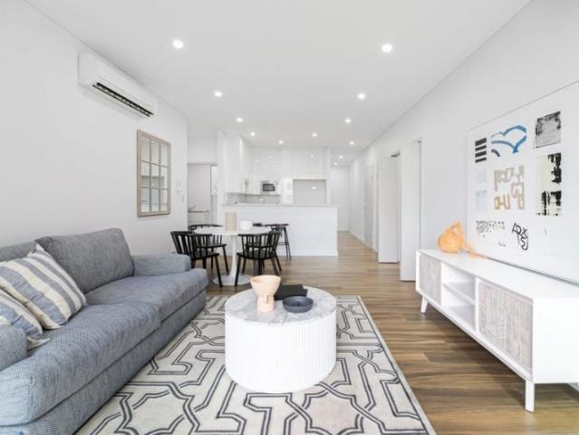 Spacious One Bedroom Apartment with Study, Parking & Storage in Acacia Gardens