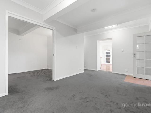 Spacious One Bedroom Flat