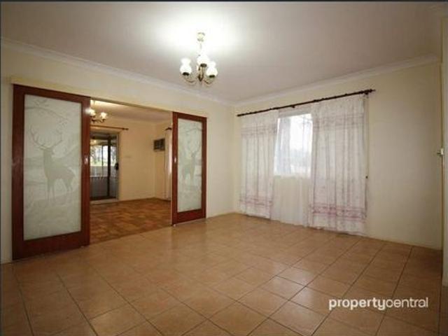 Spacious One Bedroom Home with Enclosed Entertaining Area