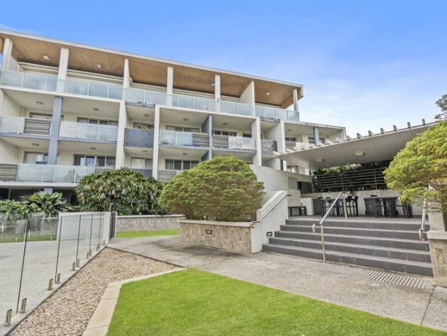 Spacious One Bedroom + Large Multi purpose Room | Exceptional Privacy | Low Body Corporate | BSSSC Catchment
