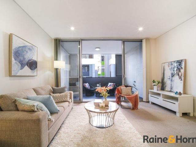 Spacious One Bedroom Plus Study in Prestigious Gordon Grange